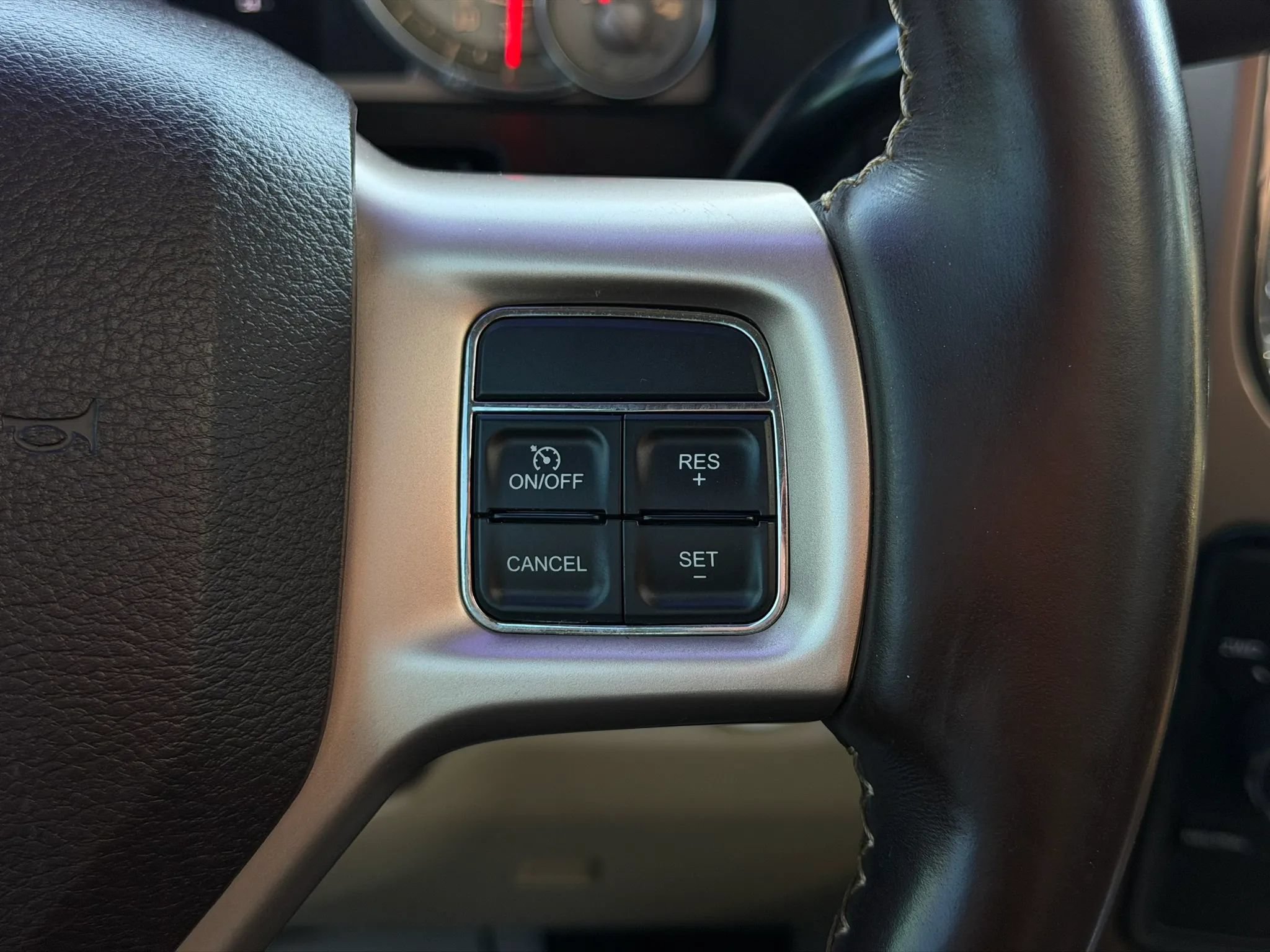 Used 2014 RAM 3500 Laramie Longhorn AWD/4WD image 38