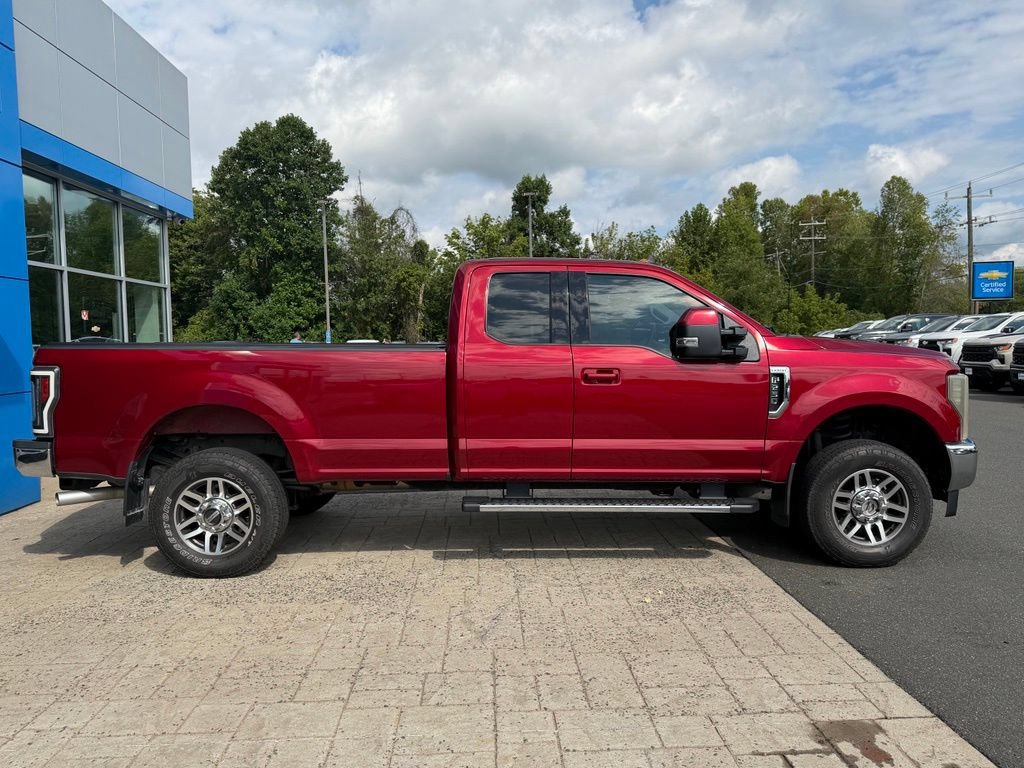 Used 2019 Ford F250 Lariat w/ Lariat Value Package AWD/4WD image 4