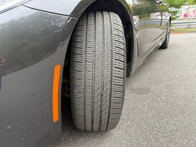 Used 2018 BMW 540i xDrive w/ M Sport Package image 34