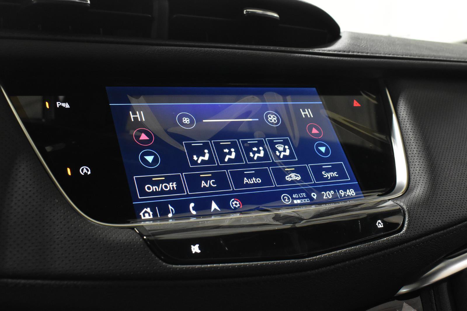 Used 2025 Cadillac XT5 Premium Luxury w/ LPO, Floor Liner Package FWD image 12