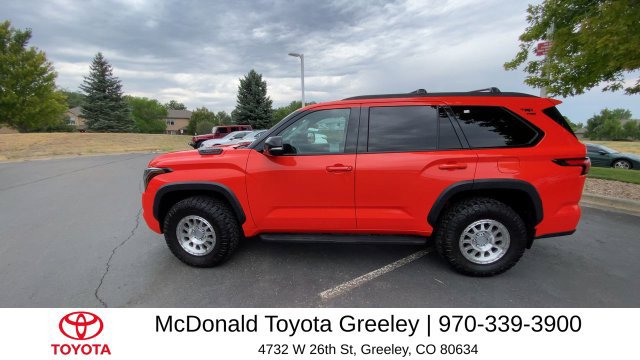 Used 2023 Toyota Sequoia TRD Pro AWD/4WD image 5