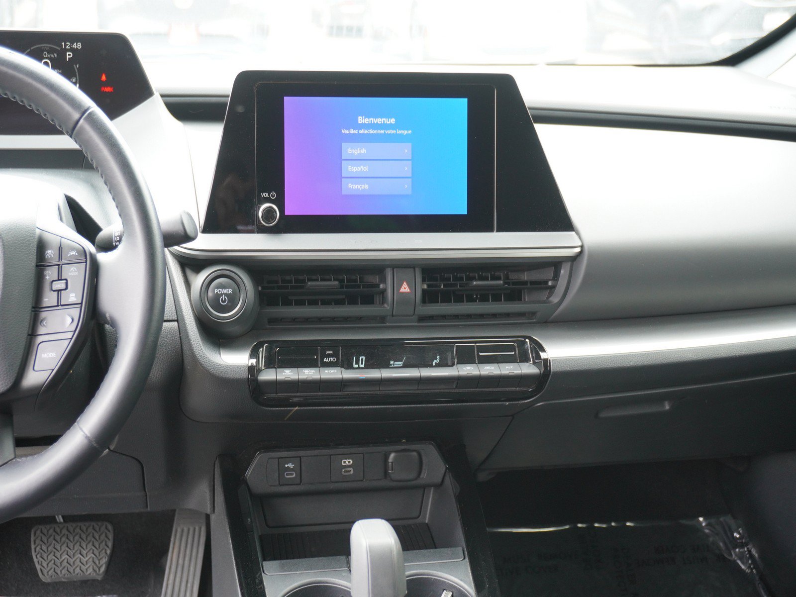 Used 2023 Toyota Prius LE FWD image 15