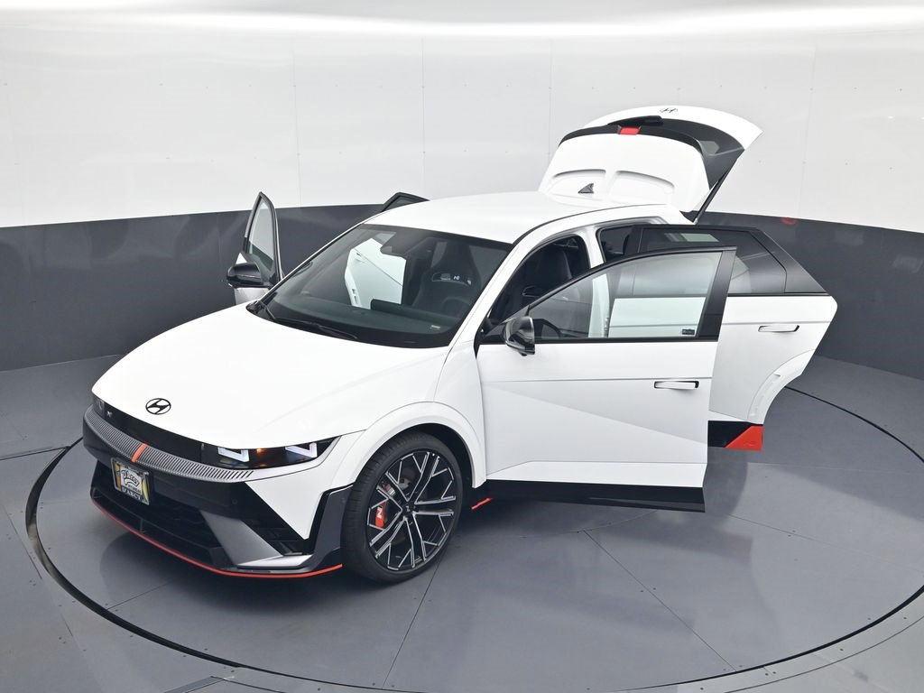 New 2025 Hyundai Ioniq 5 N image 30