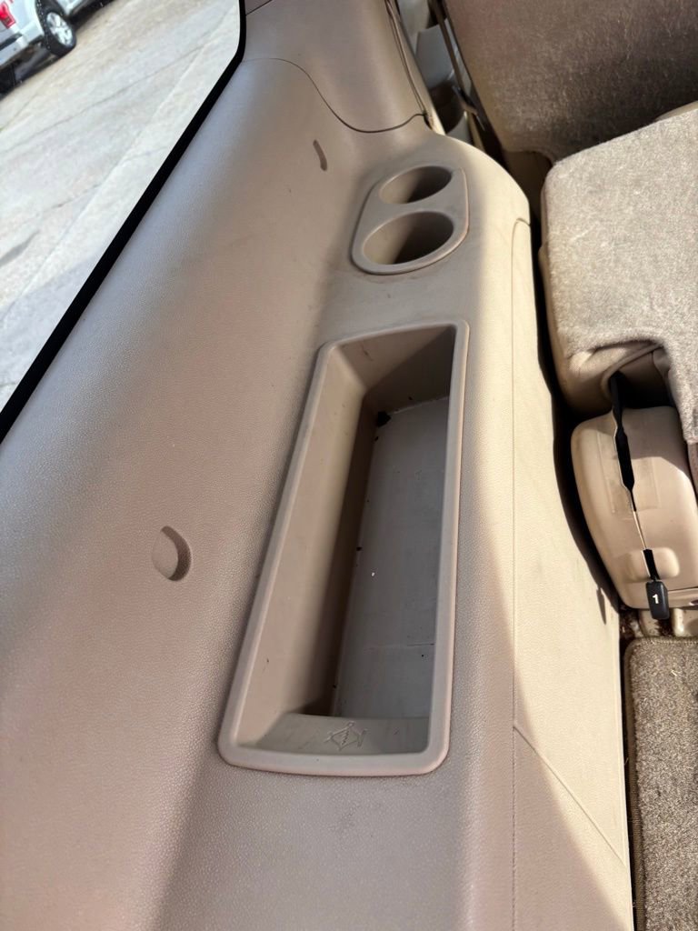 Used 2012 Cadillac Escalade ESV Luxury image 9