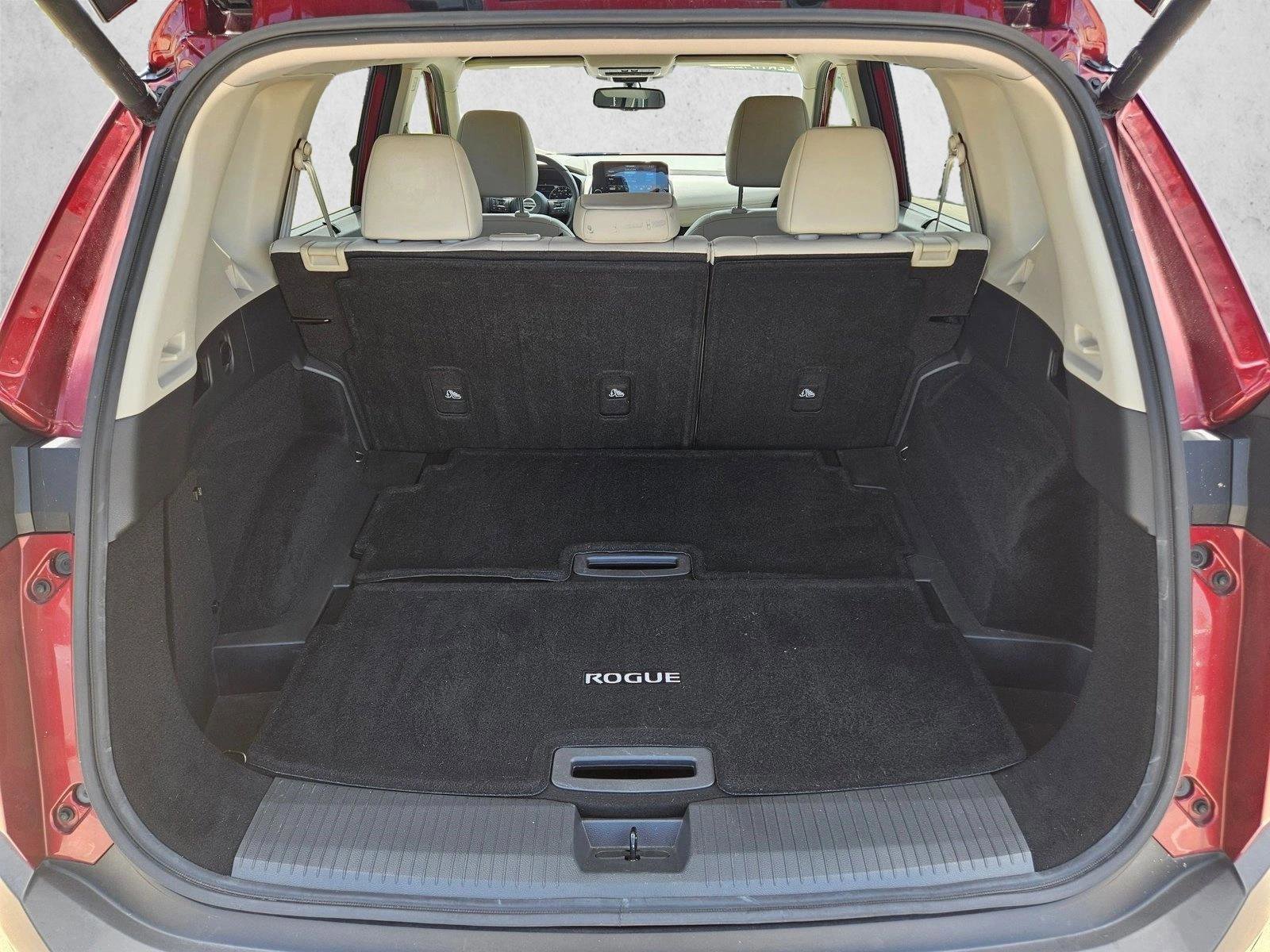 Used 2021 Nissan Rogue SL w/ Premium Package FWD image 6