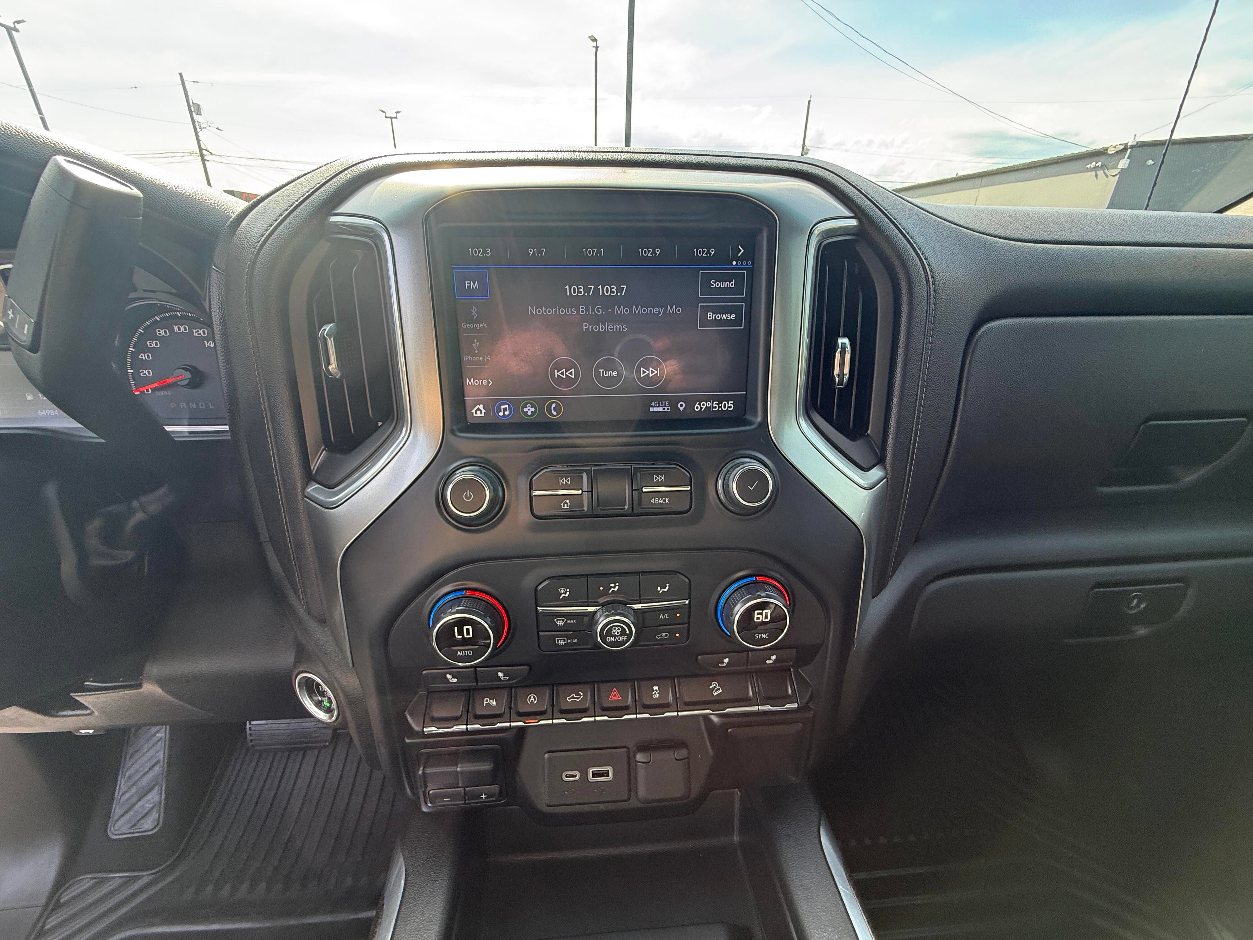 Used 2020 Chevrolet Silverado 1500 RST w/ True North Edition AWD/4WD image 13
