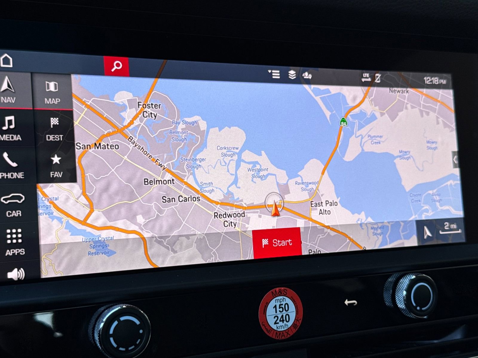 Certified 2025 Porsche Macan image 22