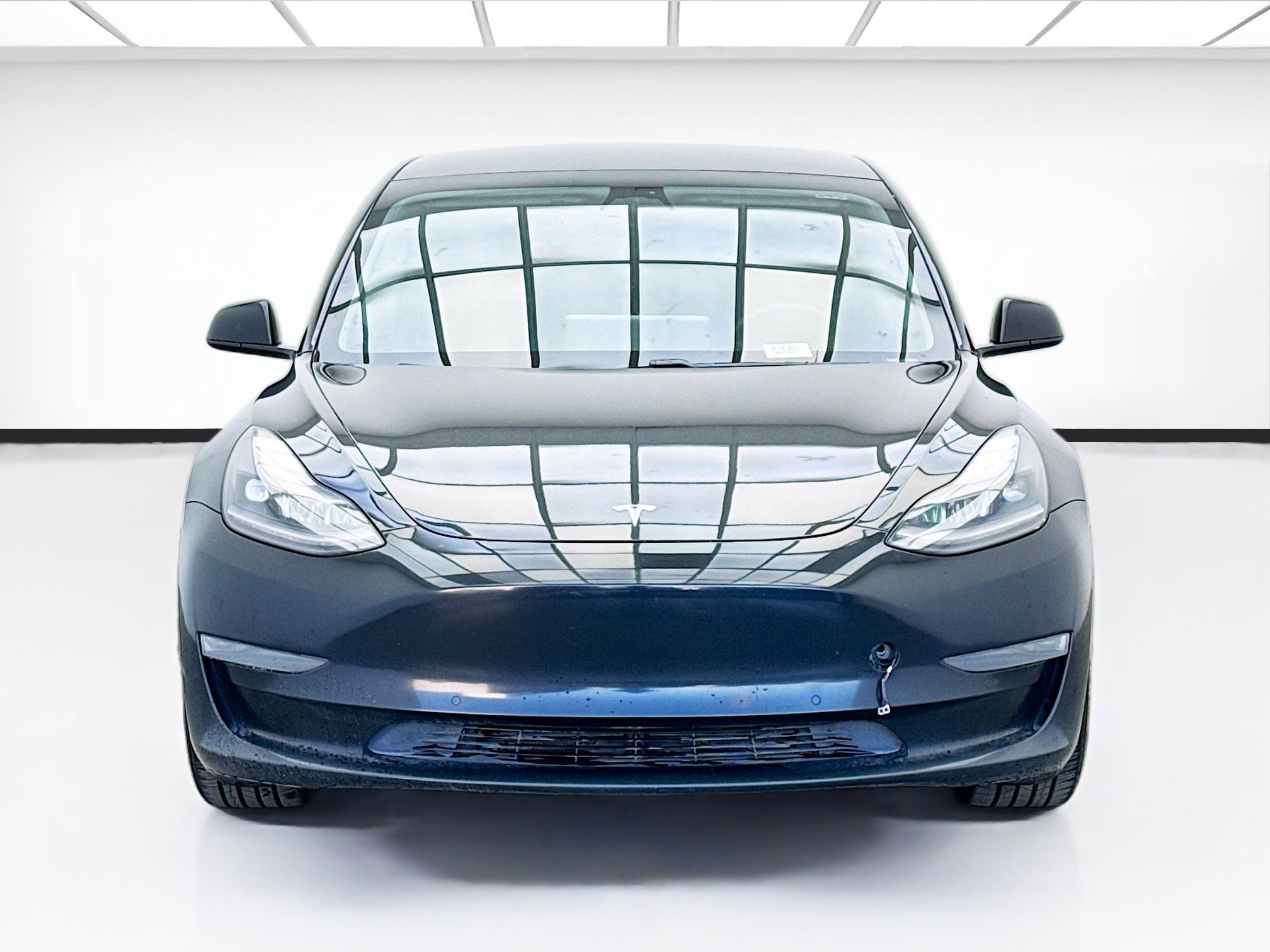 Used 2021 Tesla Model 3 Standard Range Plus RWD image 2