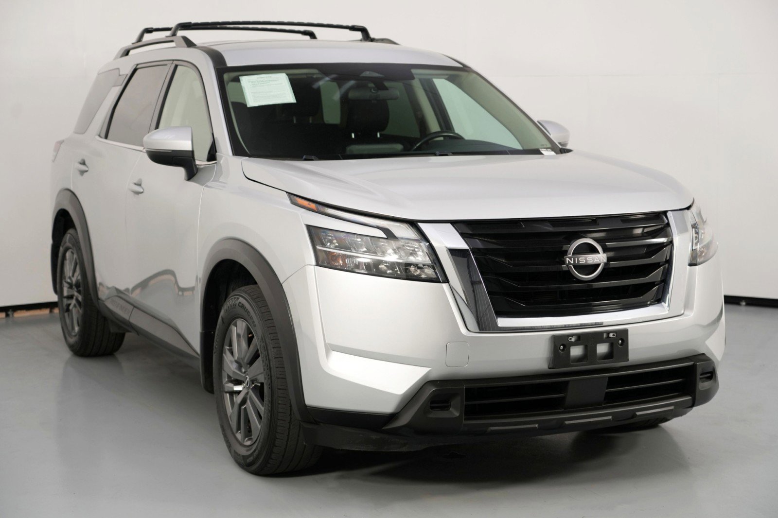 Used 2022 Nissan Pathfinder SV image 51