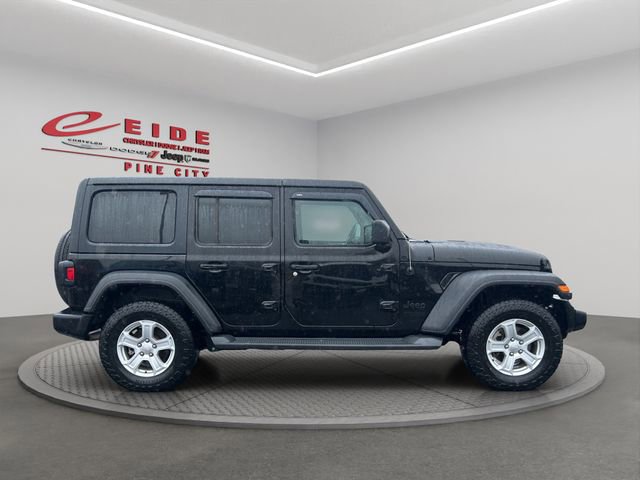 Used 2021 Jeep Wrangler Unlimited Sport image 10