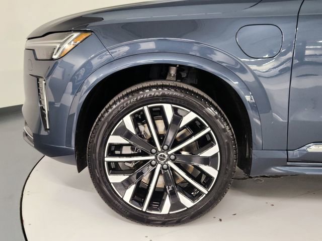 New 2026 Volvo XC90 T8 Core w/ Protection Package AWD/4WD image 11