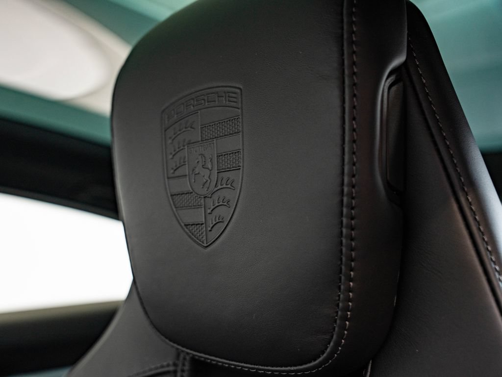 New 2026 Porsche Taycan 4S AWD/4WD image 24