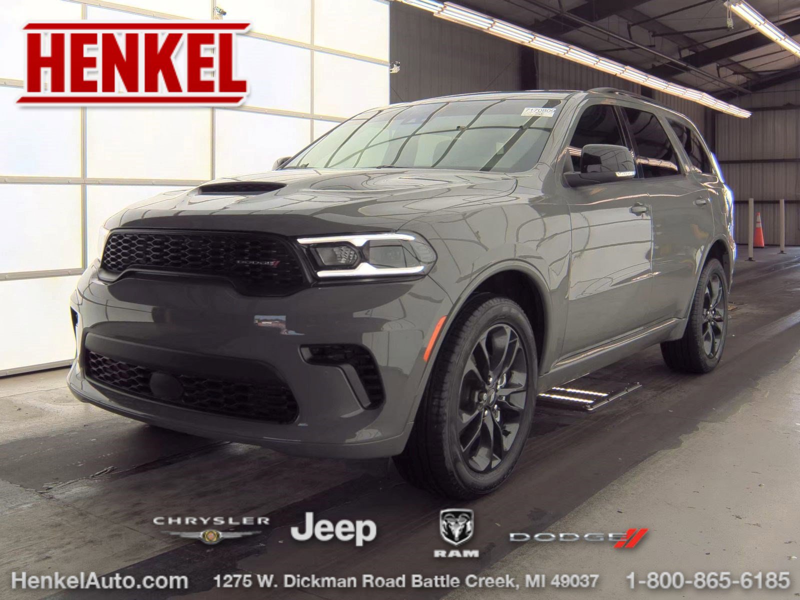 Used 2024 Dodge Durango GT image 1