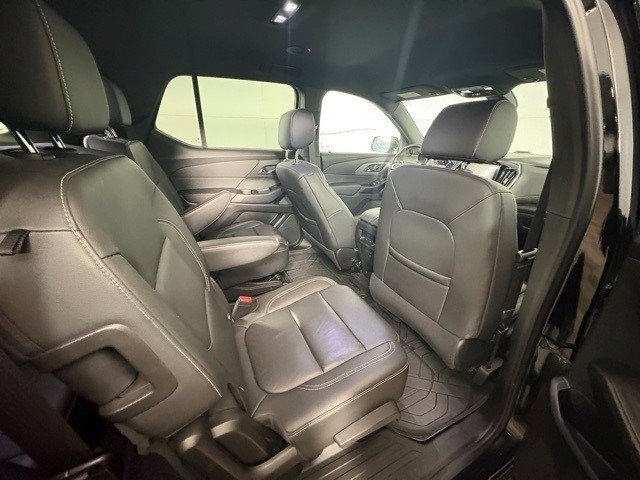 Certified 2023 Chevrolet Traverse LT w/ LPO, Floor Liner Package image 9