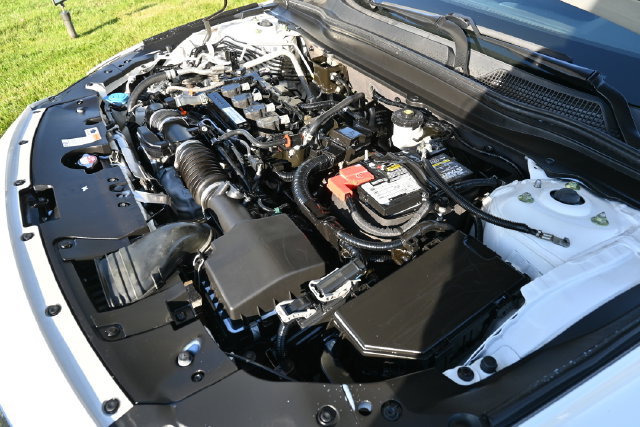 Used 2018 Honda Accord EX image 16