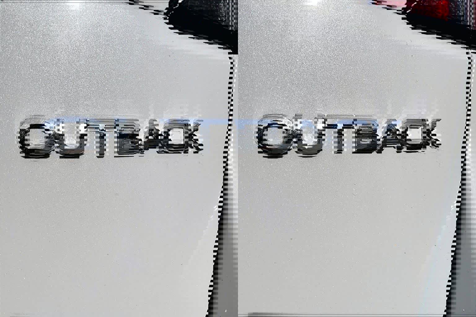 Used 2025 Subaru Outback Premium image 10