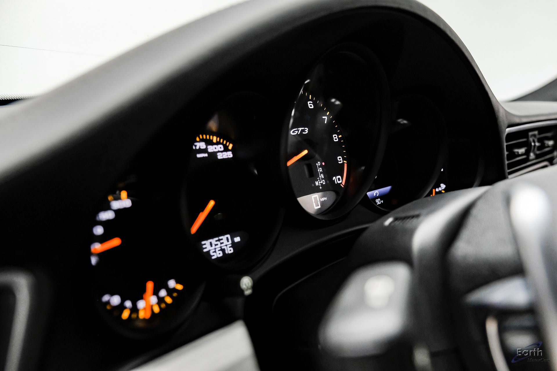Used 2015 Porsche 911 GT3 RWD image 34