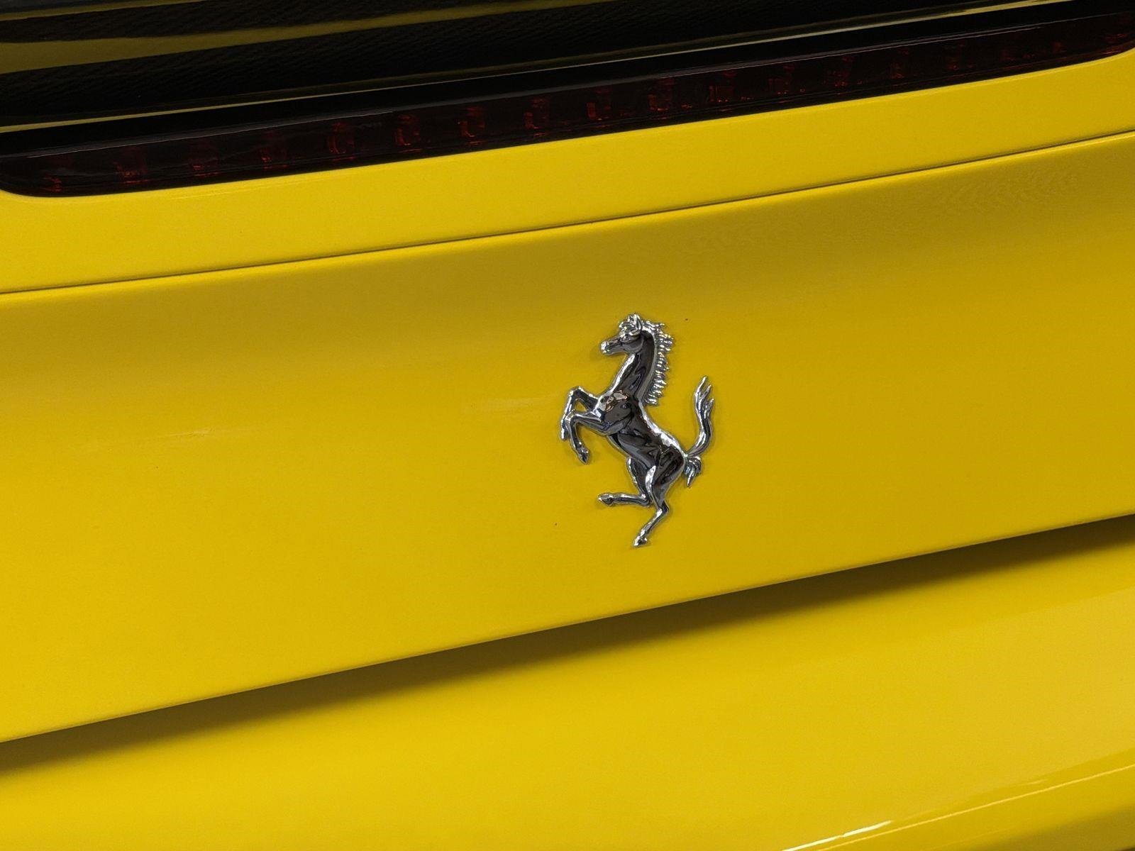 Used 2018 Ferrari 488 GTB image 30