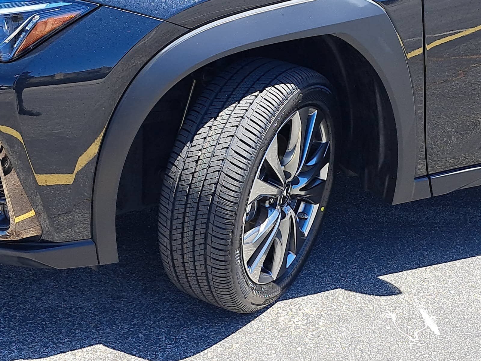 Used 2021 Lexus UX 250h F Sport w/ Accessory Package (Z2) AWD/4WD image 34
