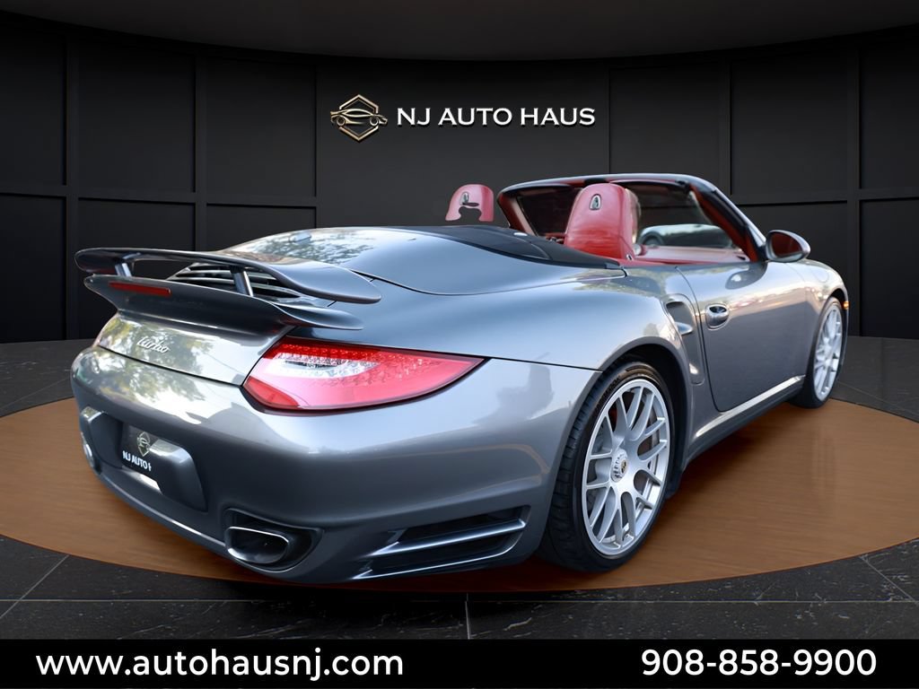 Used 2010 Porsche 911 Turbo AWD/4WD image 19