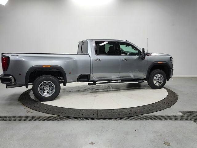 New 2026 GMC Sierra 3500 SLT w/ SLT Convenience Package AWD/4WD image 8