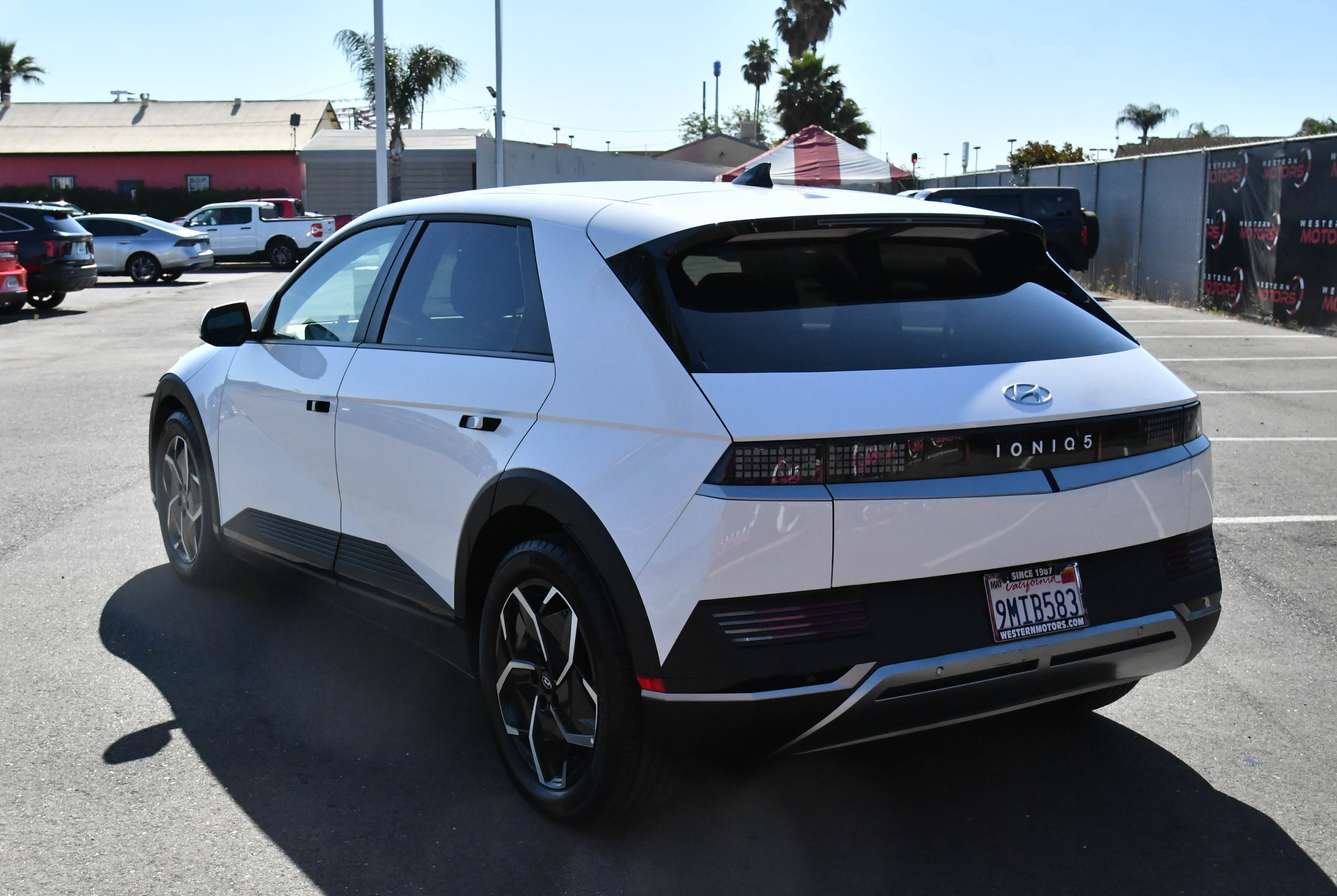 Used 2024 Hyundai Ioniq 5 SE image 6