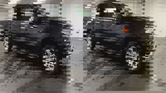 Certified 2022 Chevrolet Silverado 1500 LTZ w/ LTZ Premium Package image 2