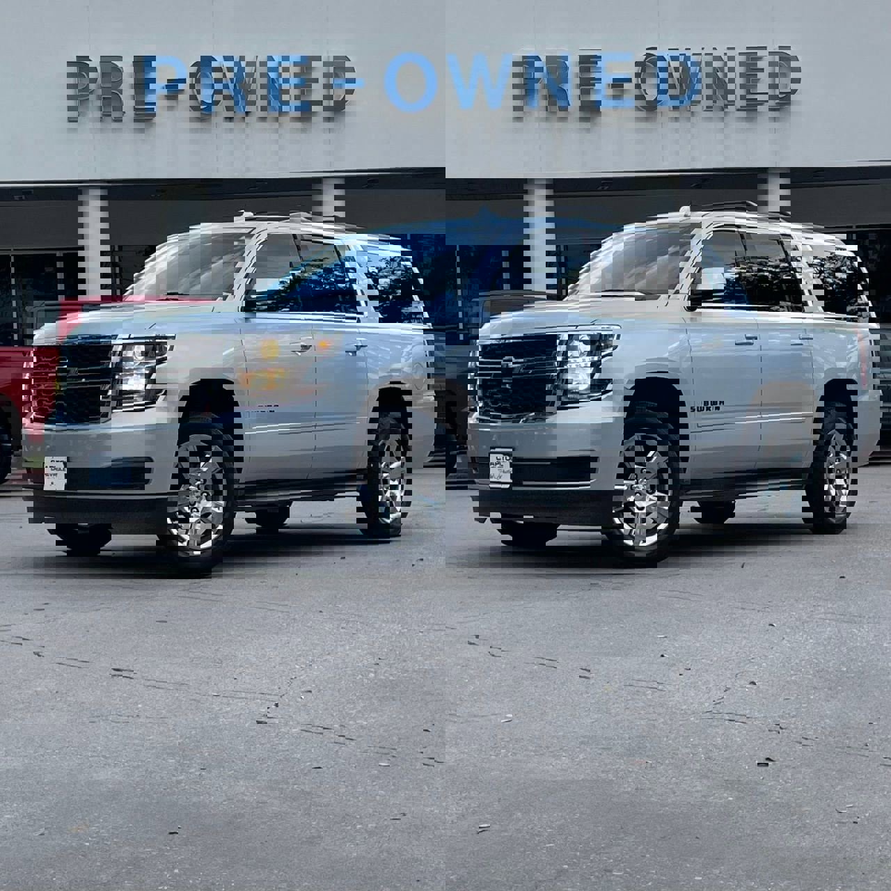 Used 2019 Chevrolet Suburban LS w/ All-Season Package RWD image 2