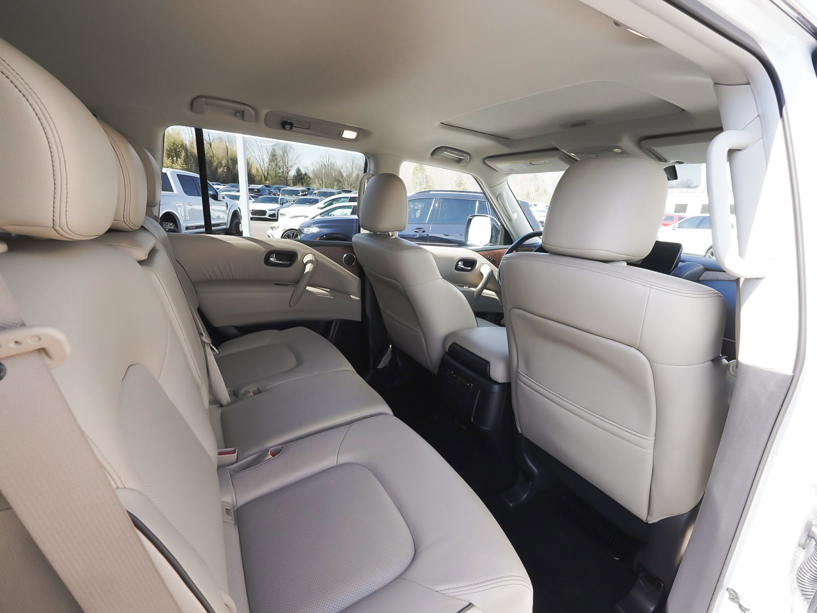 Used 2024 Nissan Armada SL w/ Cargo Package image 45