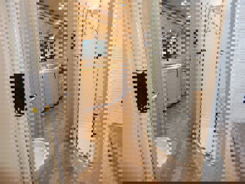 Used 2022 Ford E-450 and Econoline 450 Super Duty w/ Motorhome Prep Package image 51