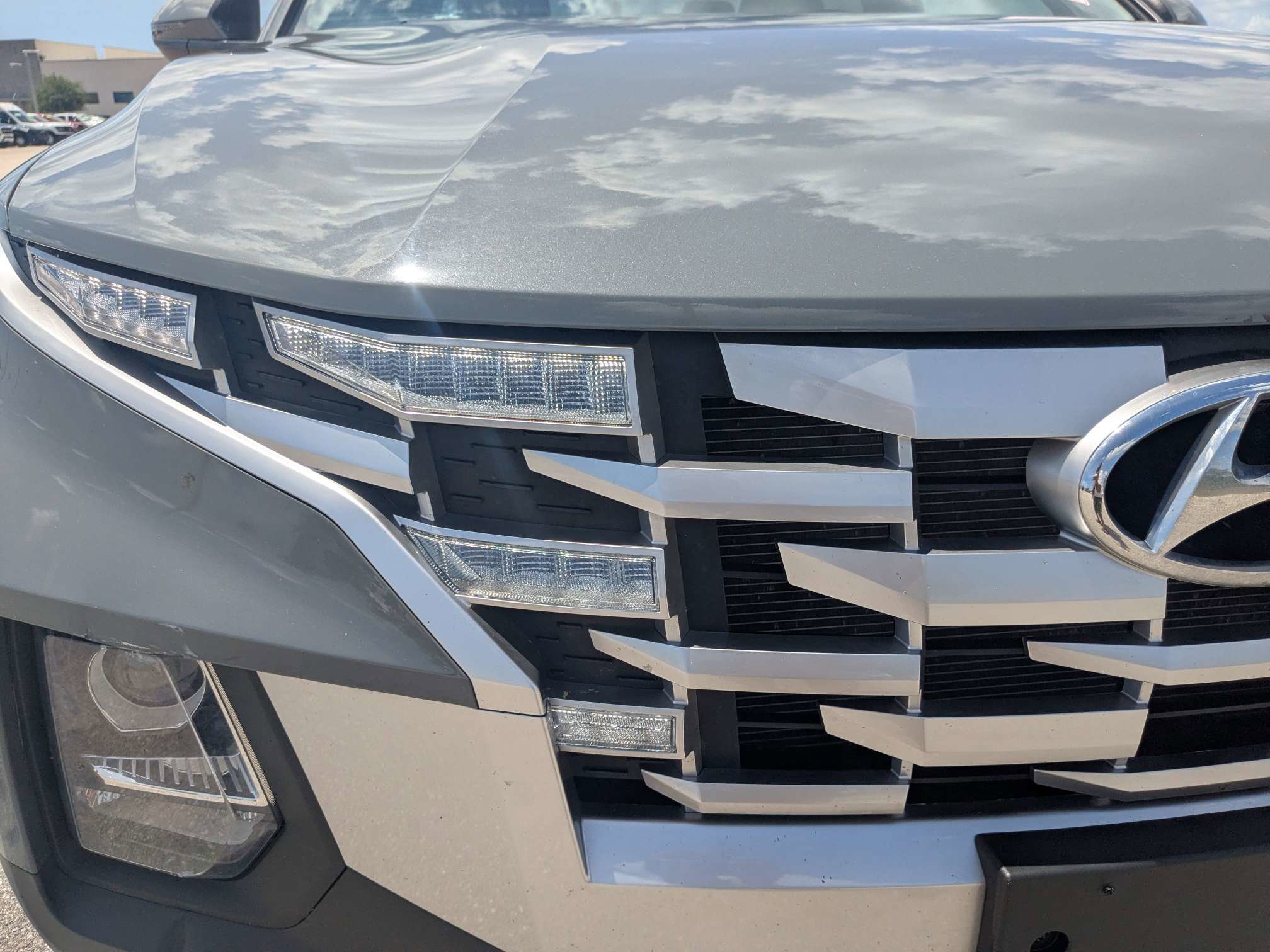 Used 2023 Hyundai Santa Cruz SEL AWD/4WD image 10