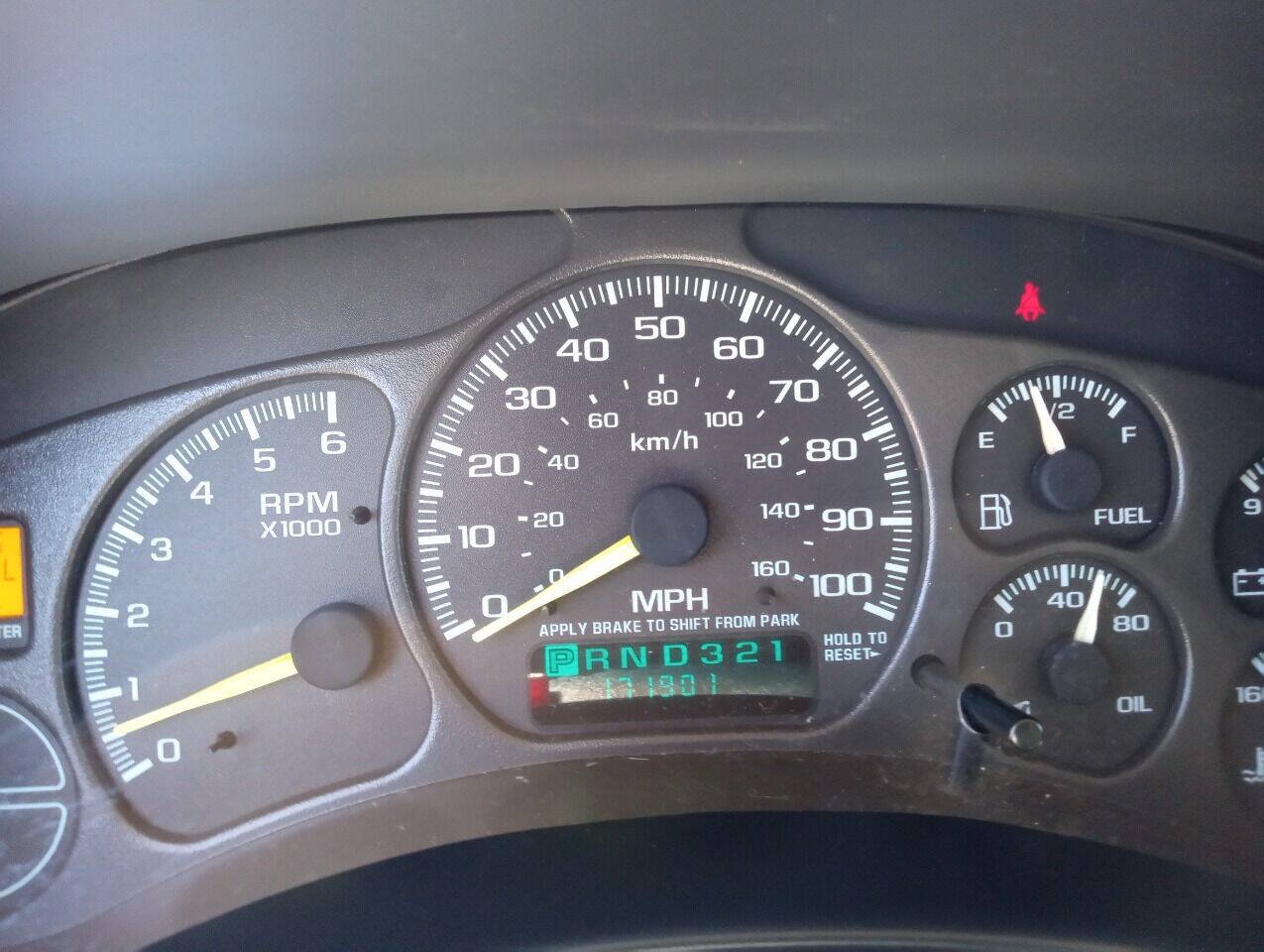 Used 2002 Chevrolet Suburban LT RWD image 18