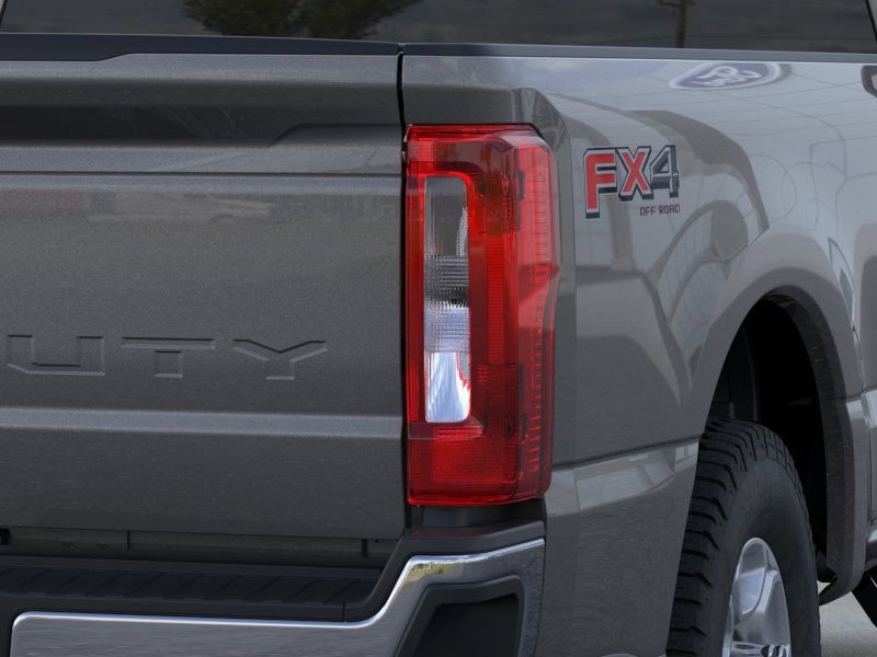 New 2026 Ford F350 XLT w/ FX4 Off-Road Package AWD/4WD image 23