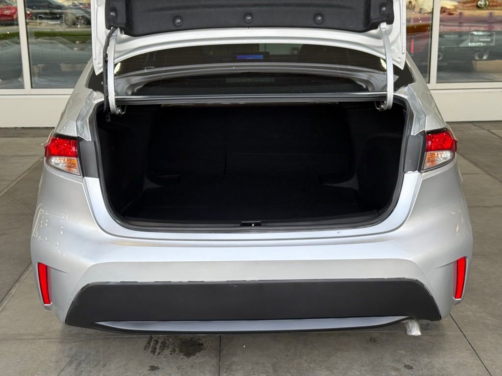 Certified 2025 Toyota Corolla LE image 13