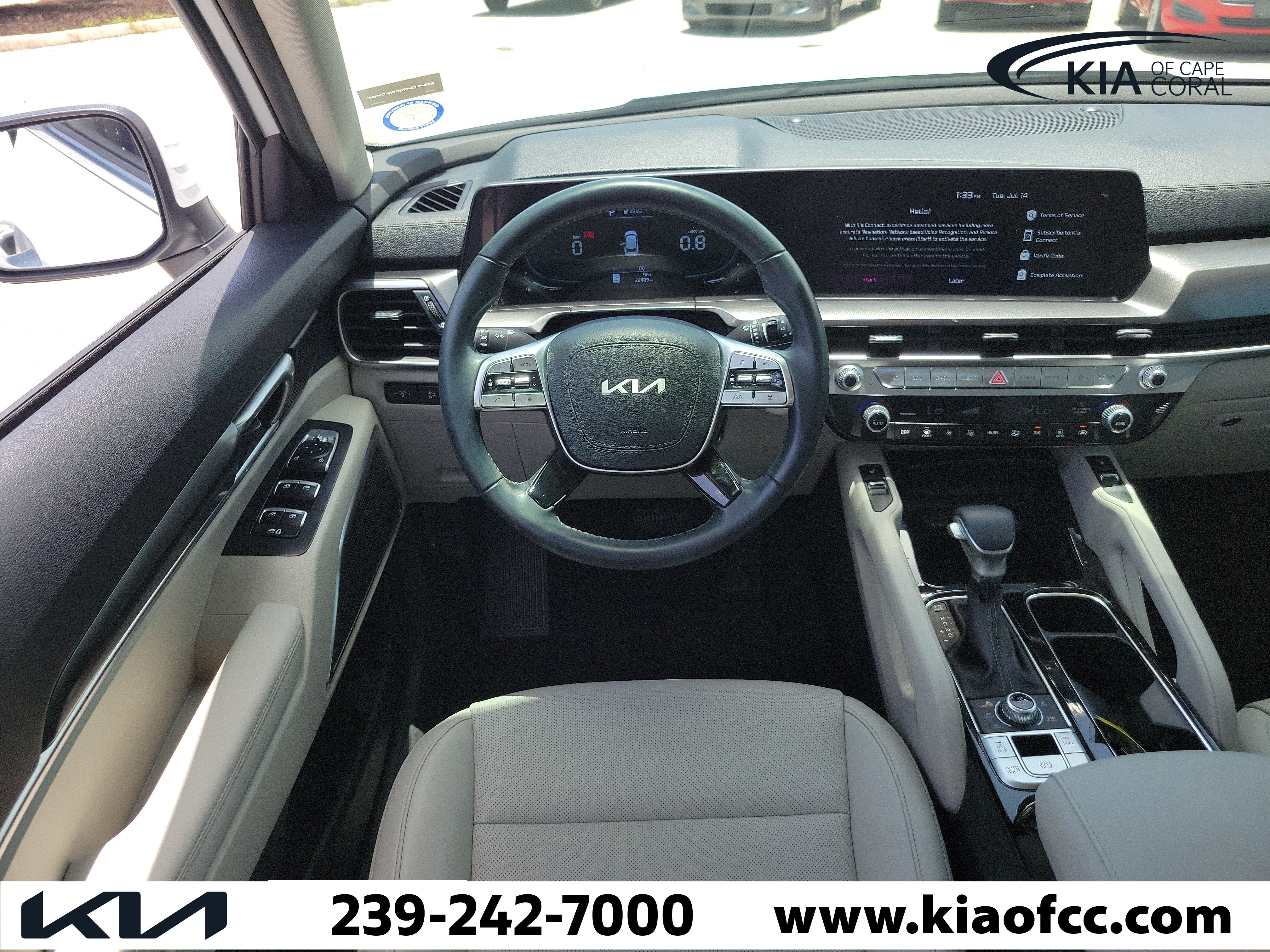 Certified 2024 Kia Telluride S w/ S Sunroof Package AWD/4WD image 16