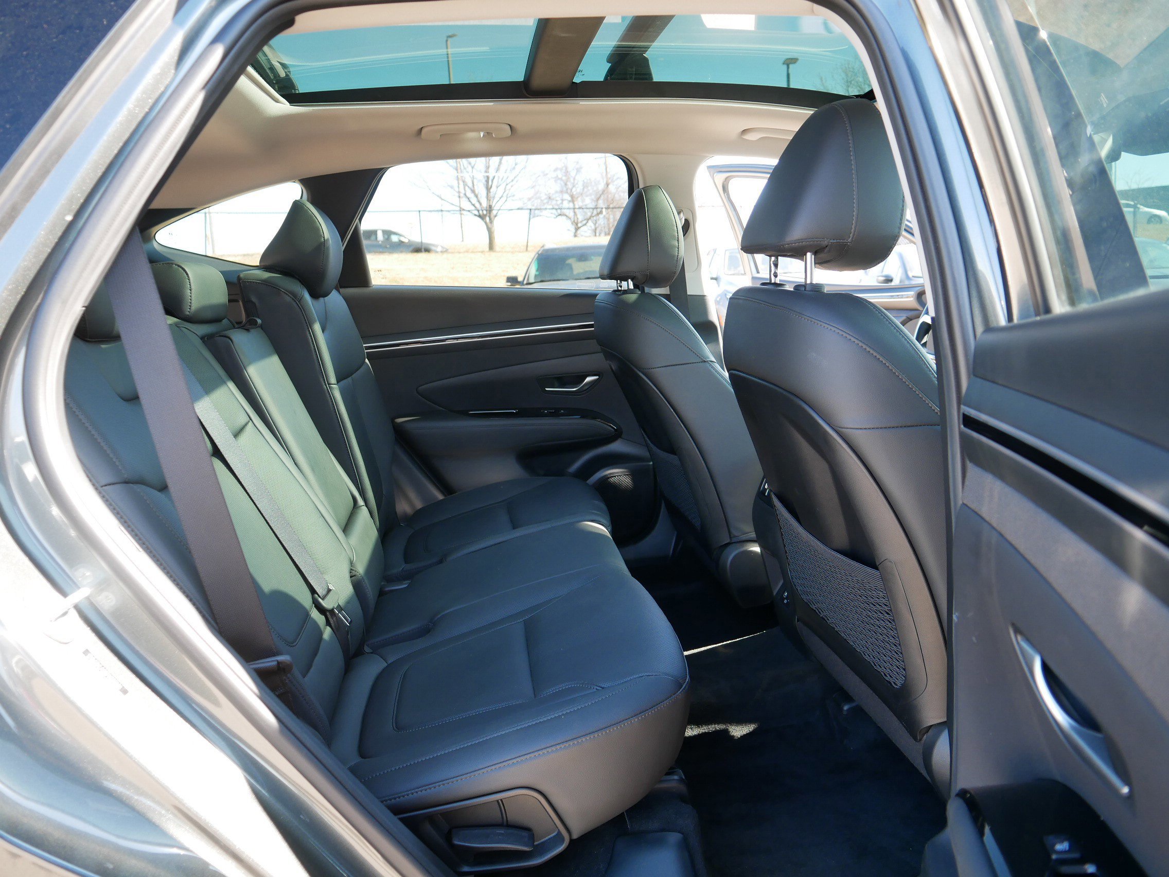 Used 2023 Hyundai Tucson Limited AWD/4WD image 18