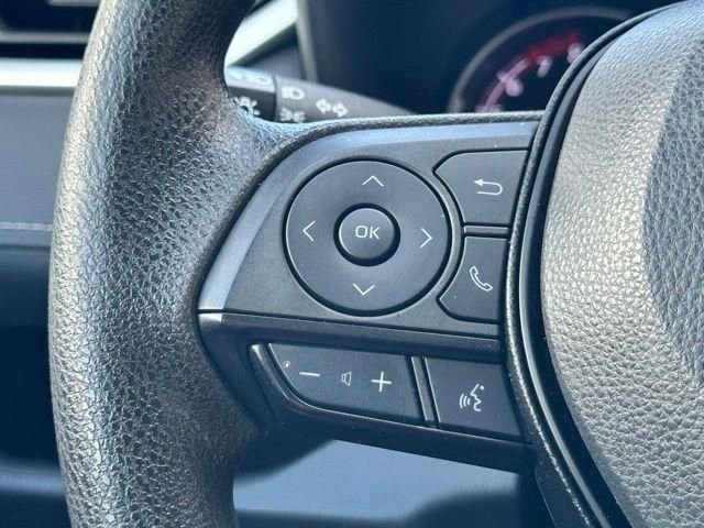 Used 2023 Toyota RAV4 LE FWD image 17