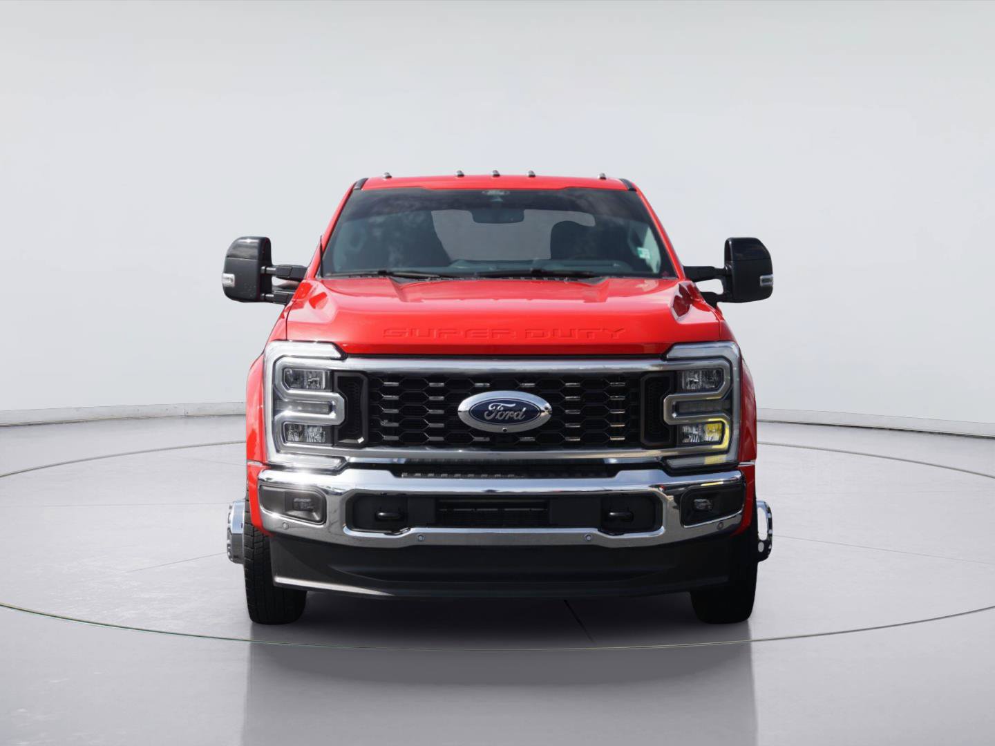 Certified 2025 Ford F450 Lariat w/ Lariat Ultimate Package AWD/4WD image 3