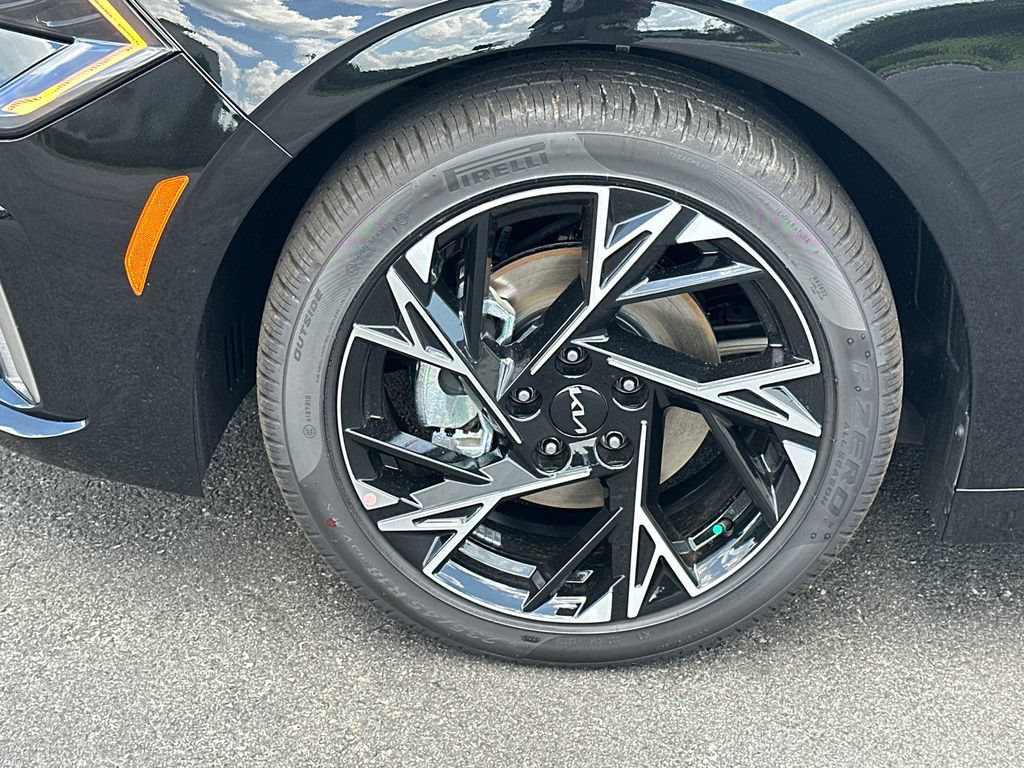 New 2026 Kia K5 GT-Line FWD image 11