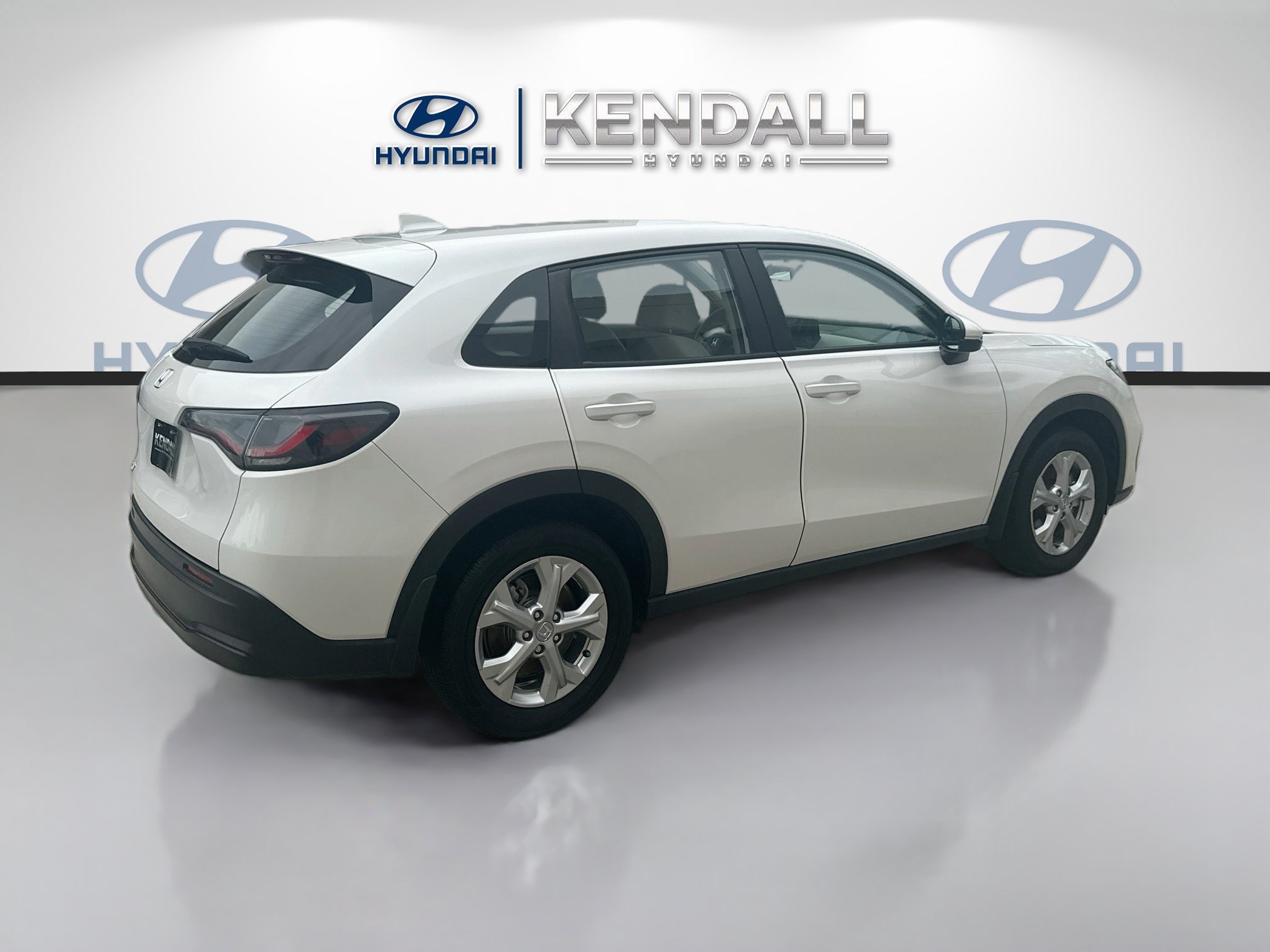 Used 2025 Honda HR-V LX image 6
