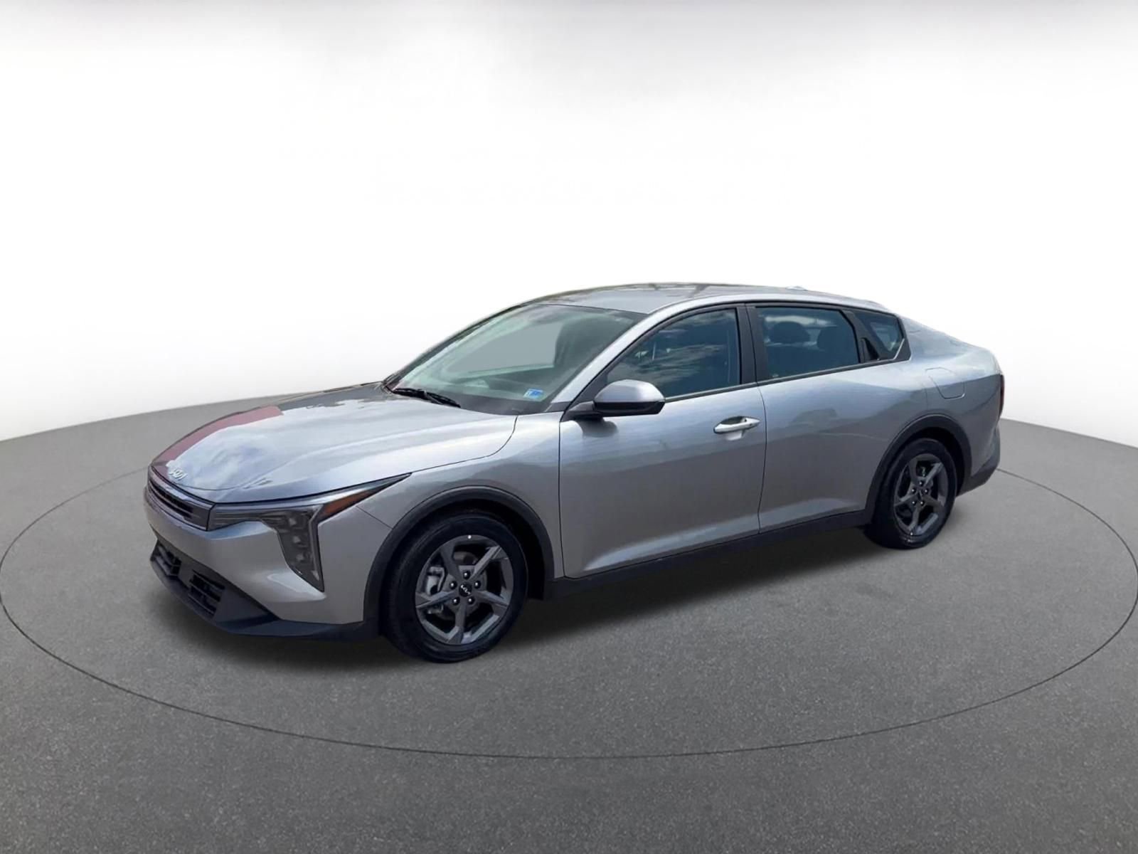 Used 2025 Kia K4 FWD image 8