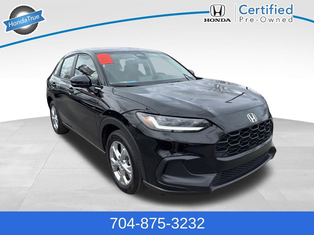 Used 2025 Honda HR-V LX image 1