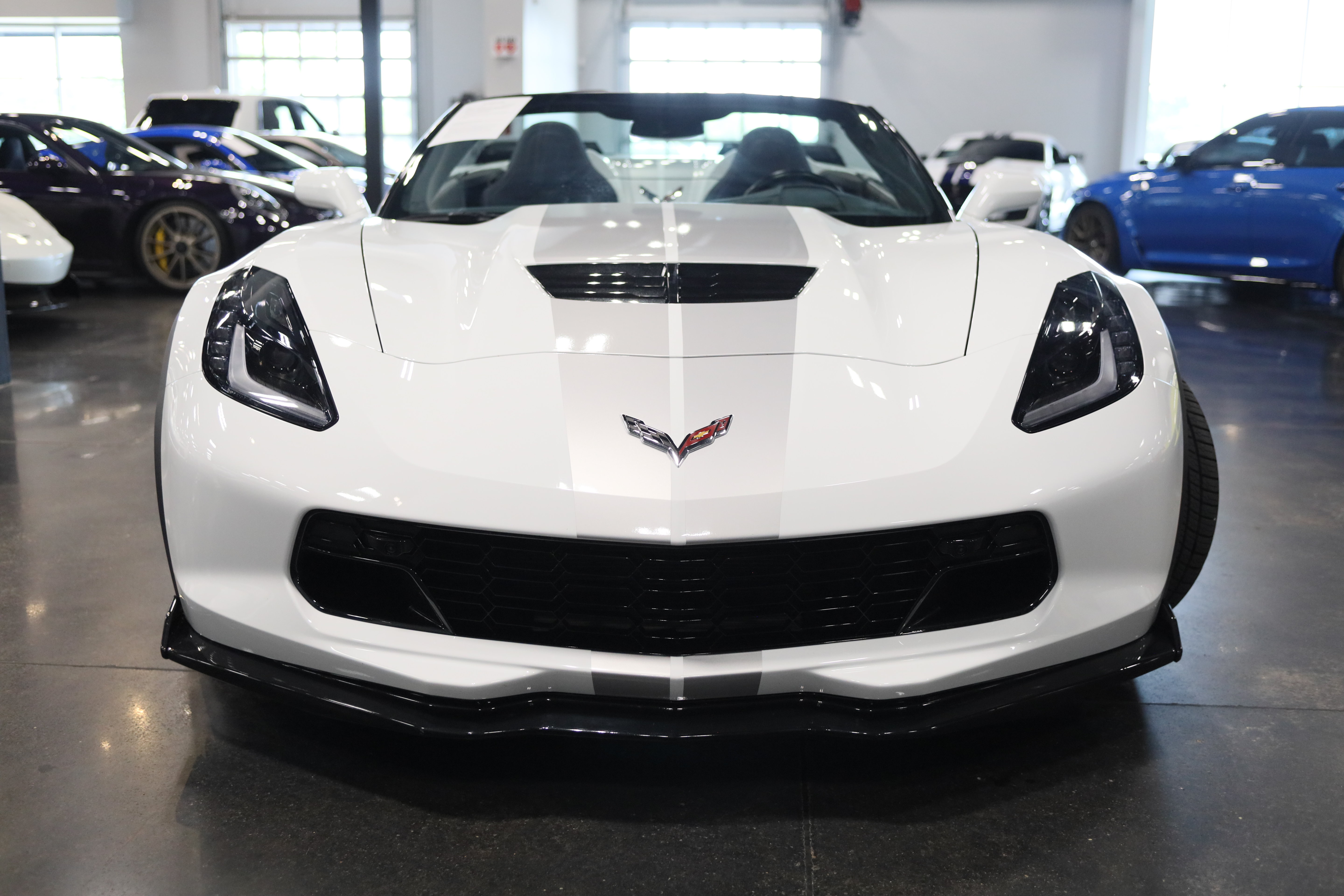 Used 2016 Chevrolet Corvette Z06 w/ 3LZ Preferred Equipment Group RWD image 3