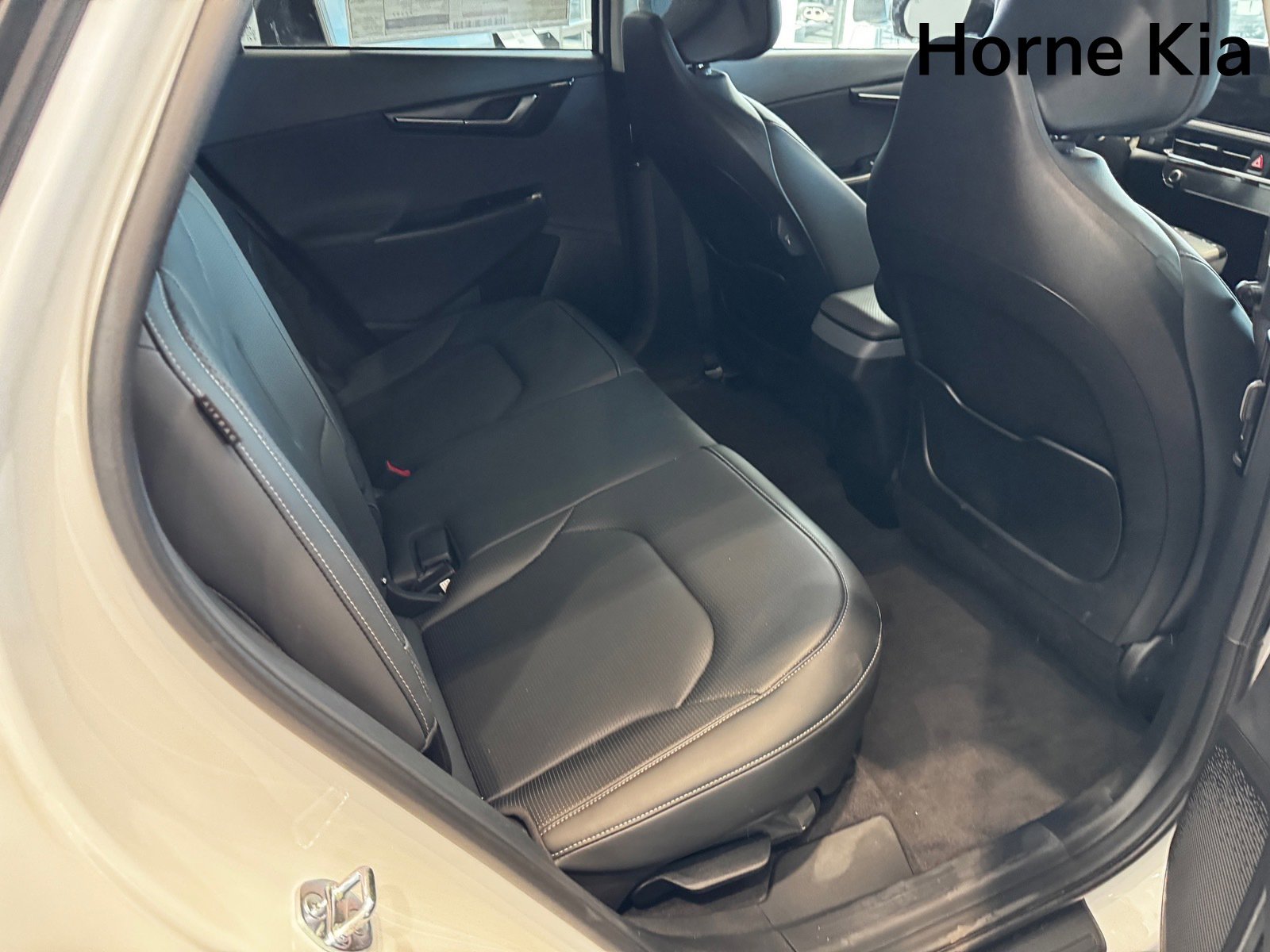 New 2025 Kia EV6 Wind image 19