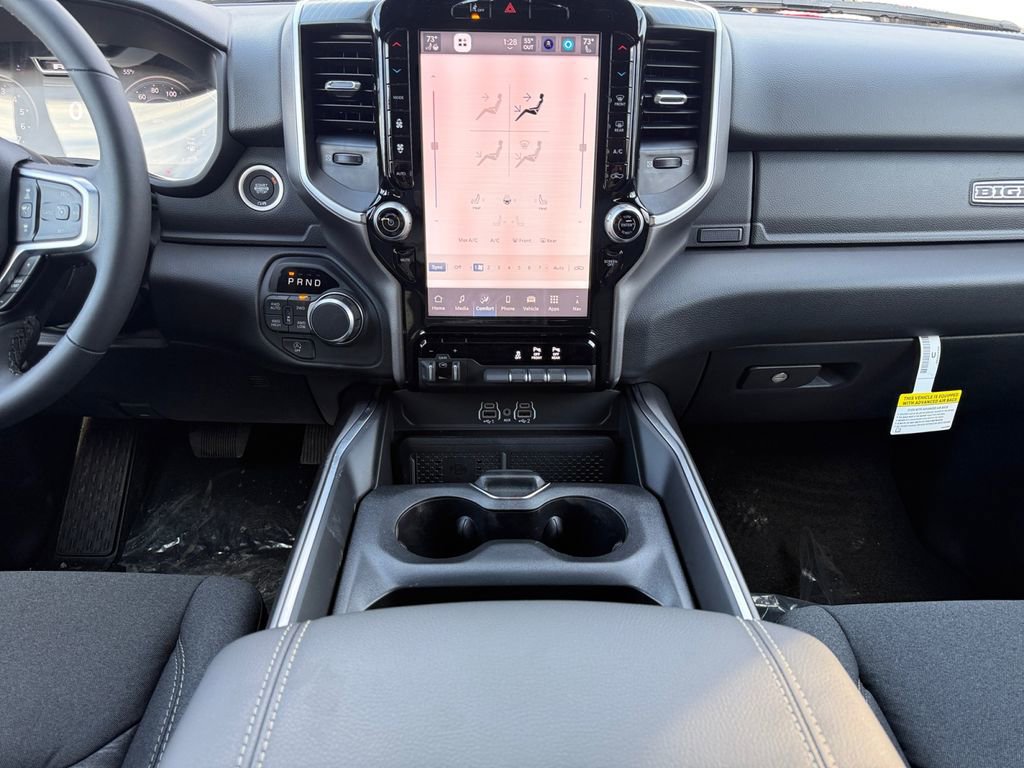 New 2026 RAM 1500 4x4 Crew Cab image 11