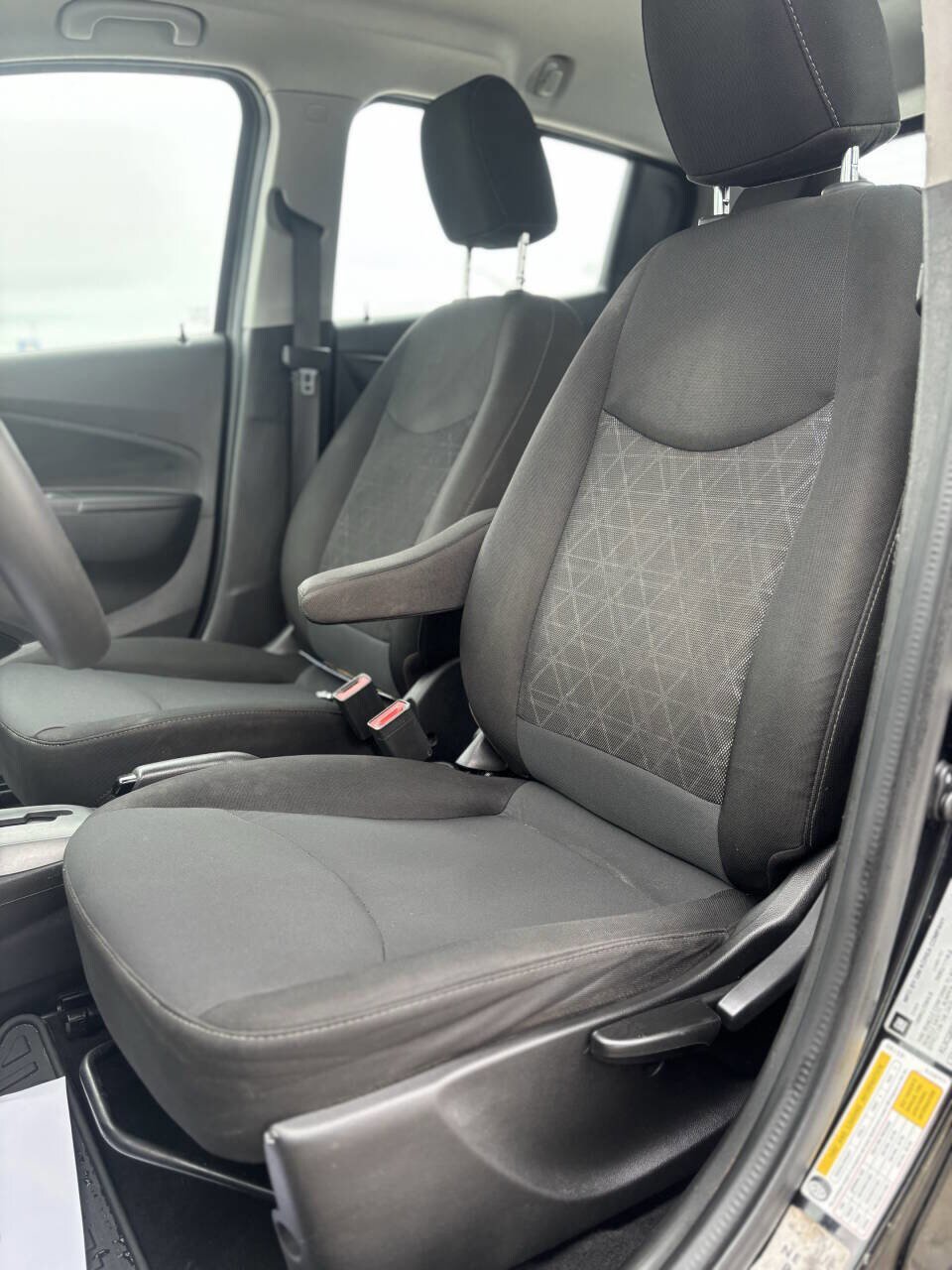 Used 2020 Chevrolet Spark LT image 10