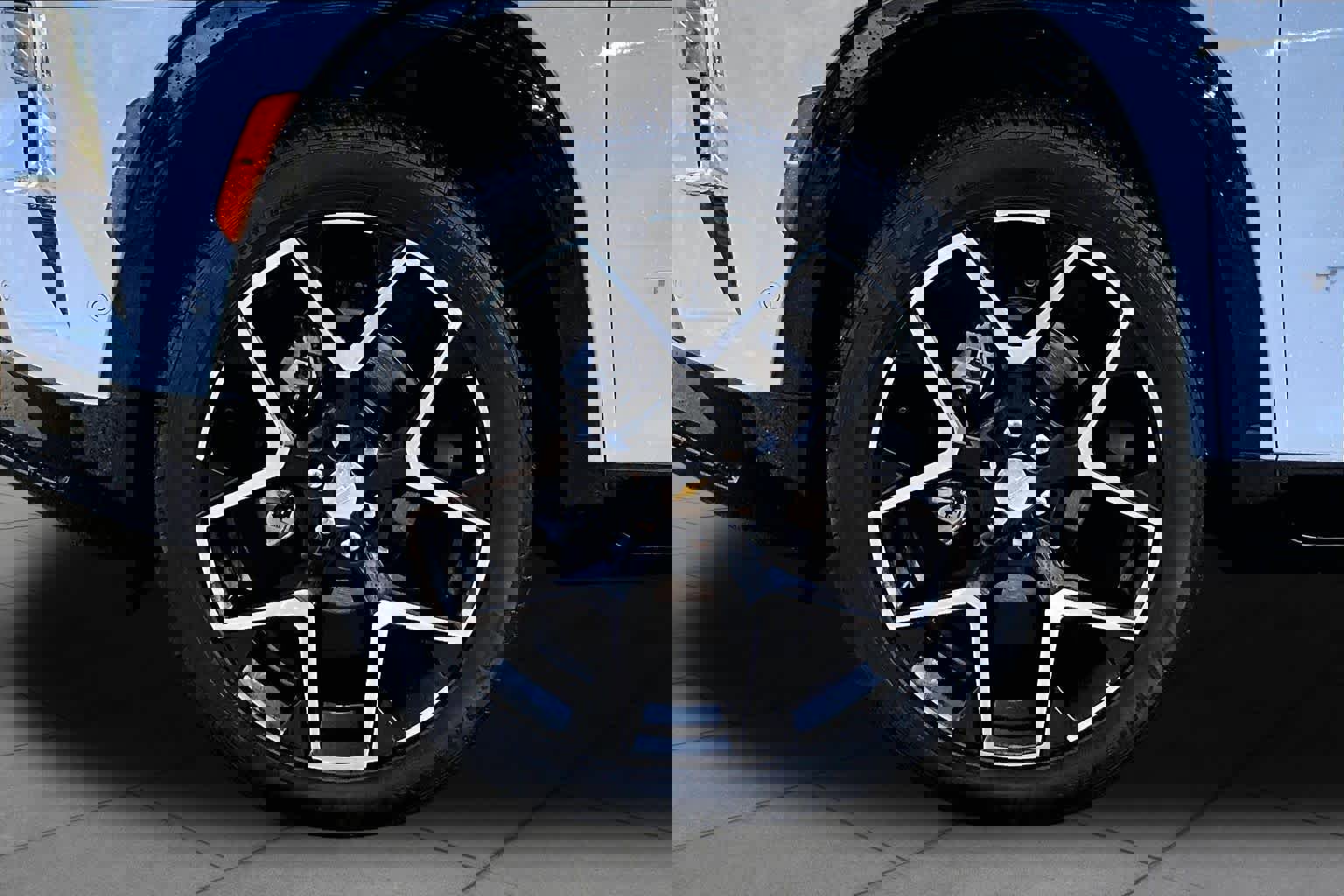 Used 2026 Chevrolet Traverse High Country image 11