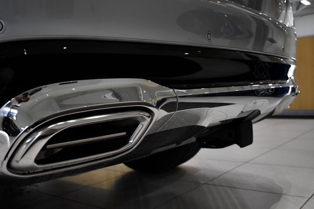 Certified 2026 Mercedes-Benz Maybach GLS 600 4MATIC image 25