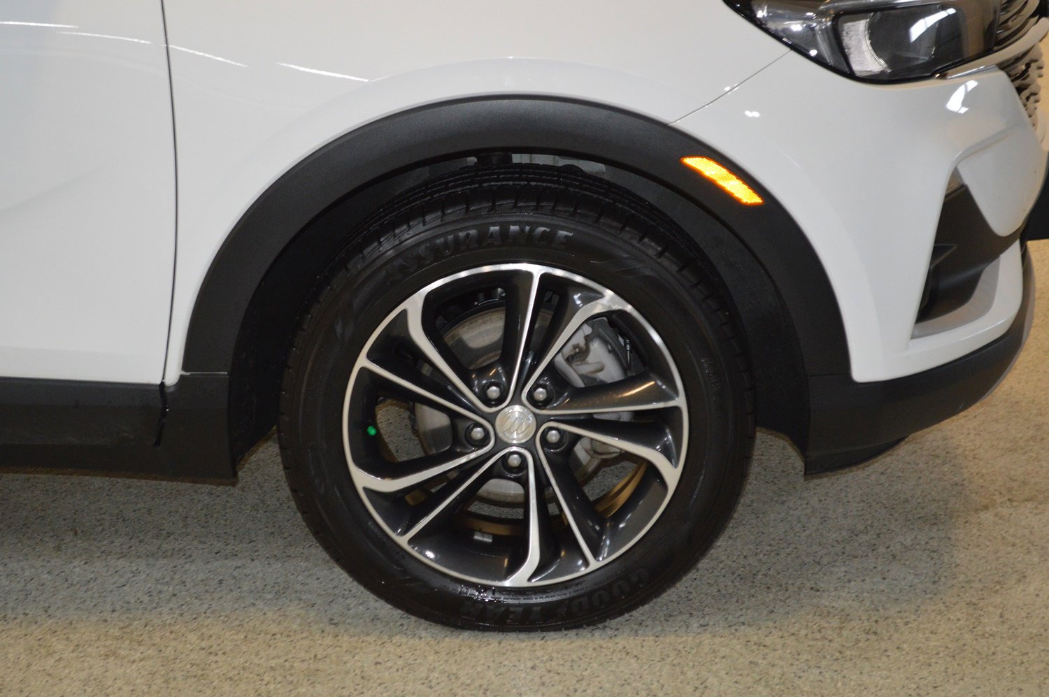 Used 2022 Buick Encore GX Select image 9