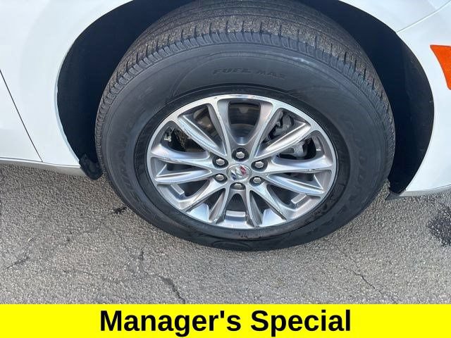 Used 2024 Buick Enclave Premium FWD image 43